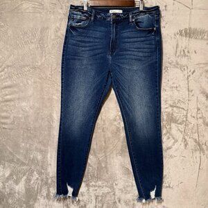 KanCan H-Rise Skinny Jeans Womens Size 33 Dark Wash Distressed Raw Hem Stretch